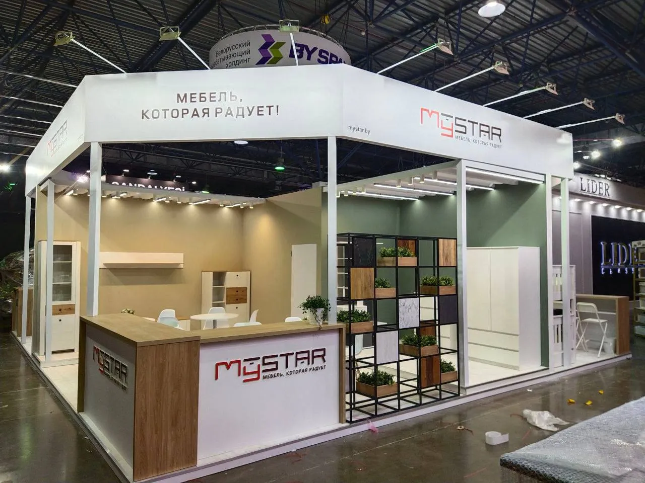 Аренда выставочной стойки 2100х500х1040 в Минске | ТОТЕМ13М. 3