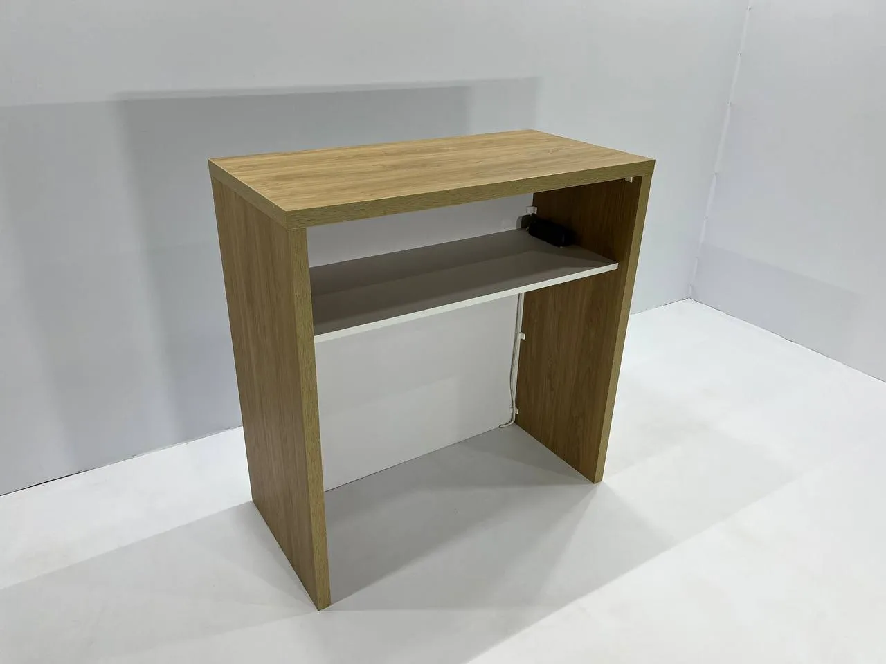 Аренда выставочной стойки 1000х500х1040 в Минске | ТОТЕМ13М. 4