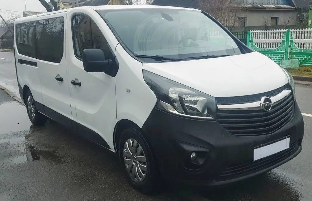 Аренда бус пассажир Opel Vivaro Long 2019г.в.. 1