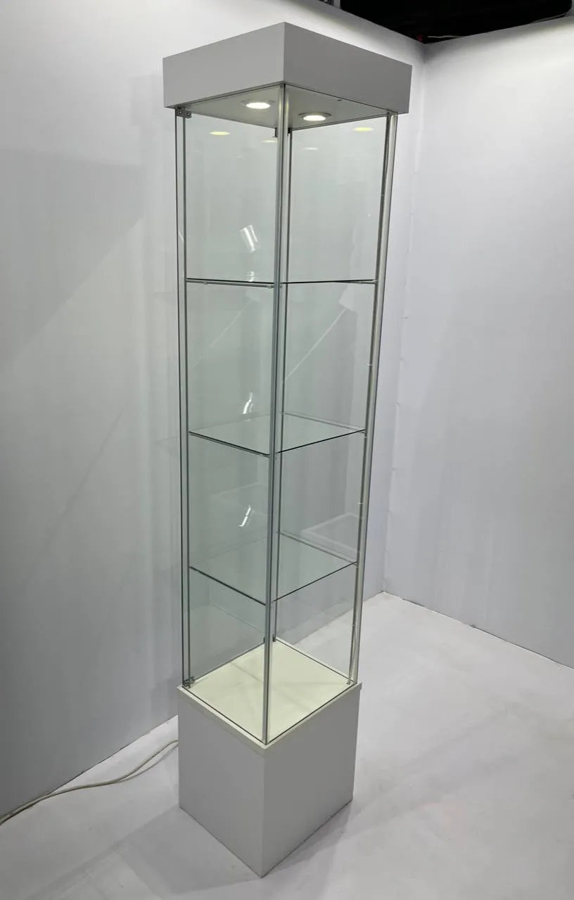 Аренда стеклянной витрины 425×365×2095 мм в Минске | ТОТЕМ13М. 1