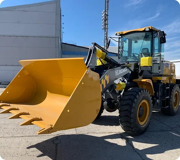 Аренда фронтального погрузчика XCMG LM330 в Минске. 1 Аренда фронтального погрузчика XCMG LM330 в Минске. 1
