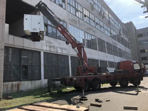 Аренда автокрана 25 тонн — мощные кран-манипуляторы для сложных задач в Минске. 1