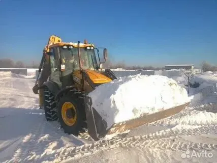 Уборка снега экскаватором Беларусь. 1