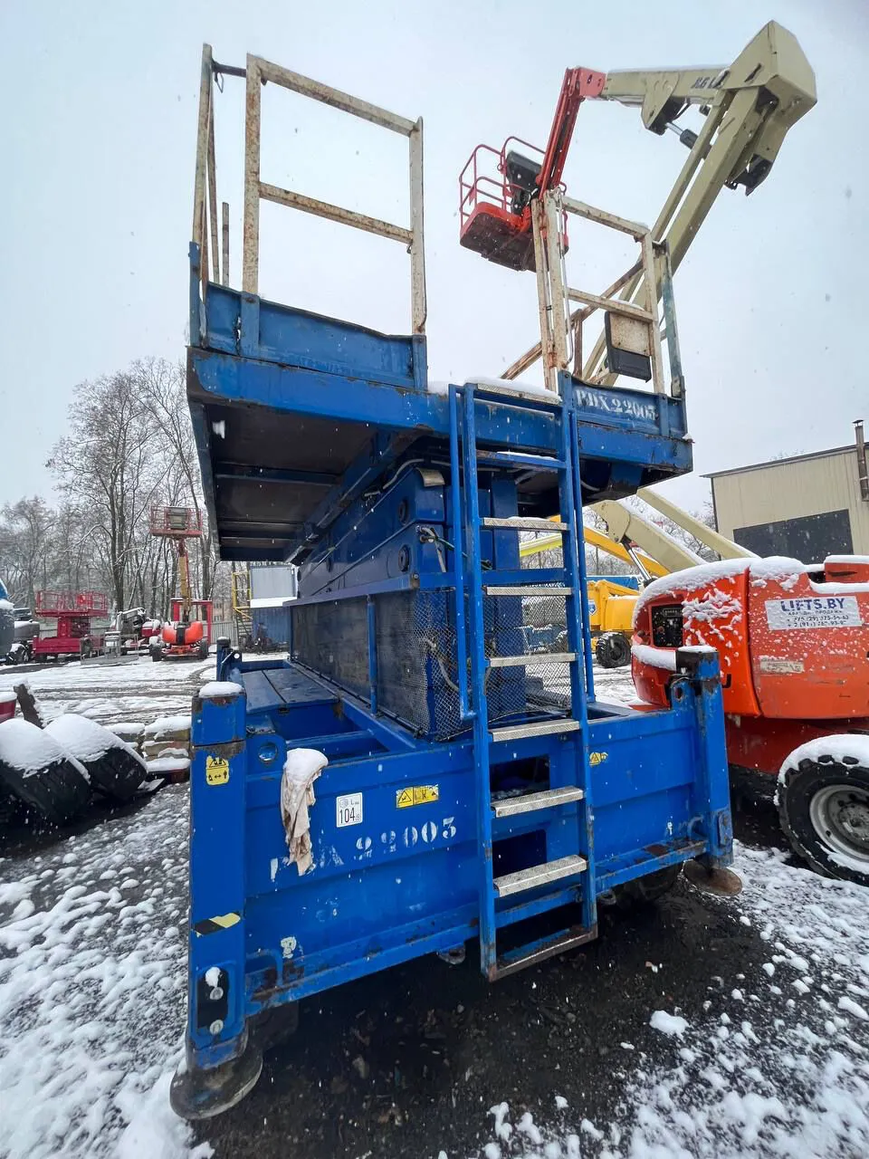 Аренда самоходного ножничного подъемника JLG 203-24 (22 м.). 4