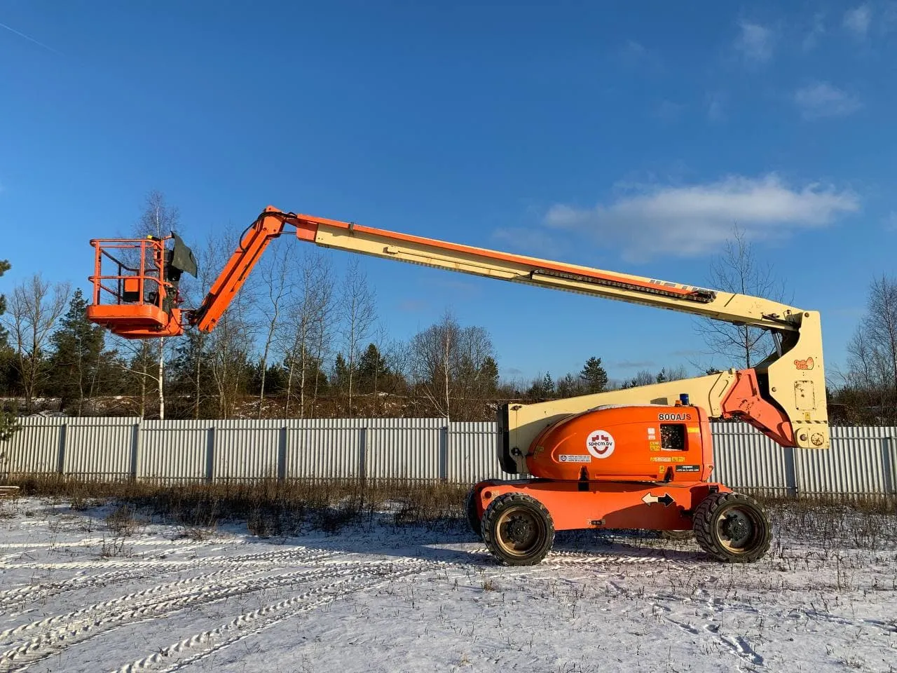 В аренду коленчатый подъемник JLG 800AJ 26-8 в Минске. 1