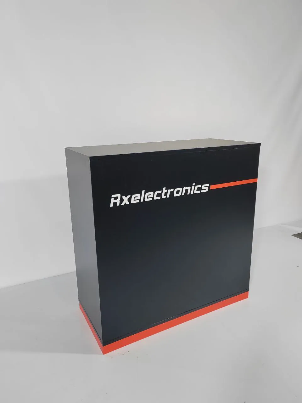 Аренда стойки 1000х450х1000 Минск — выставочные стенды, мебель, оборудования. 1